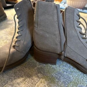 Boots fall lucky brand